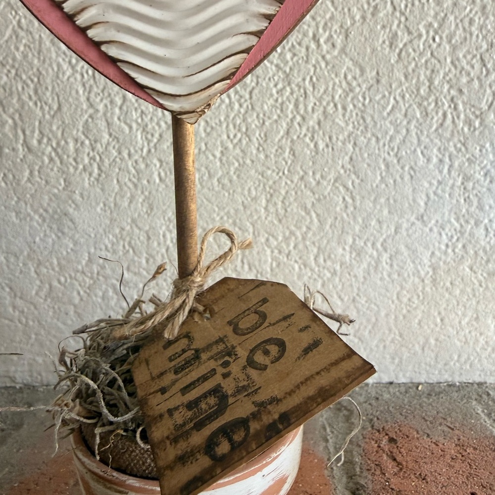 Handmade Heart Topiary Set - Picture 7 of 15